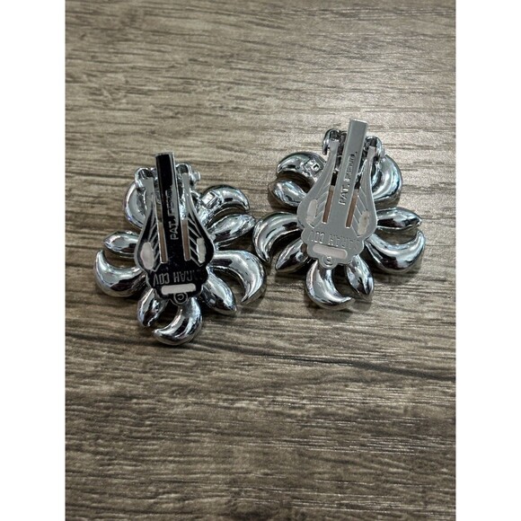 Vintage Sarah Coventry Mountain Flower 7210 Clip-on Earrings AB Crystals 1960's - Picture 4 of 6